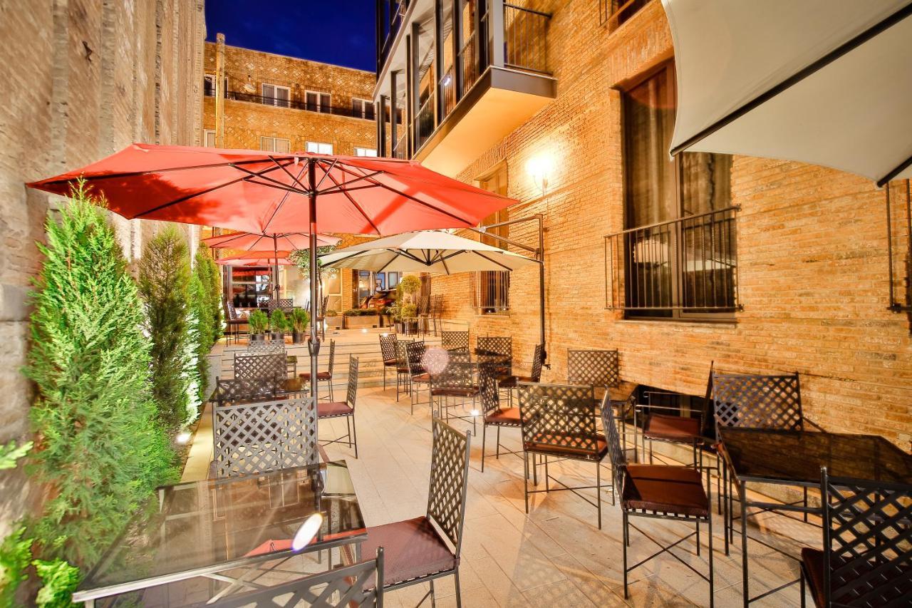 Hotel Tuta Tbilisi ภายนอก รูปภาพ